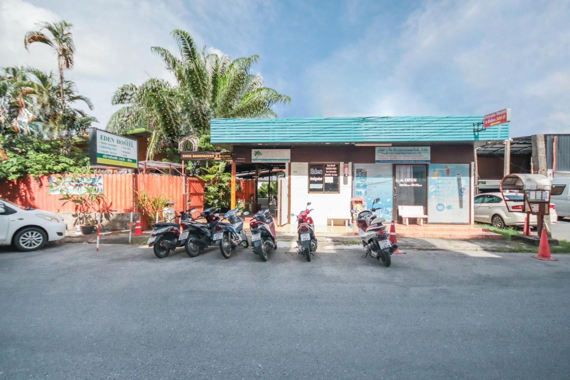 Oyo 1163 Eden Hostel Phuket Eksteriør bilde