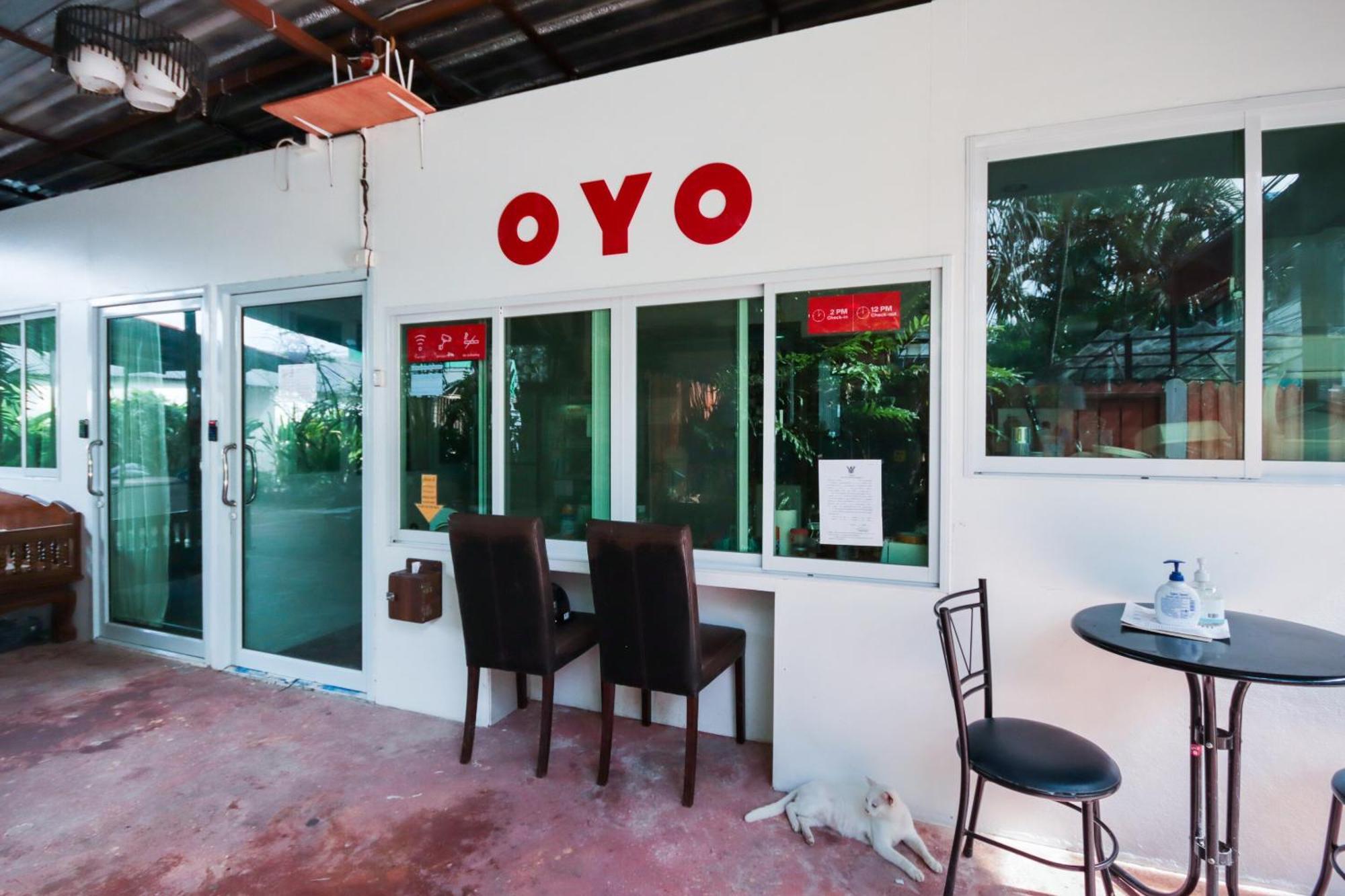 Oyo 1163 Eden Hostel Phuket Eksteriør bilde